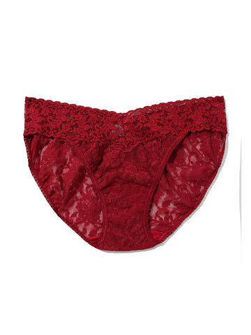 Hanky Panky V-Kini in Signature Stretch Lace