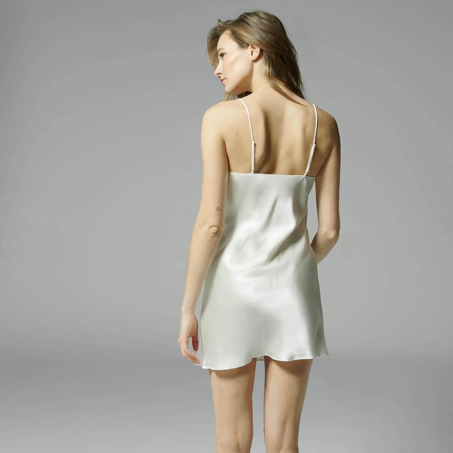Simone Perele Dream Silk Short Night Dress