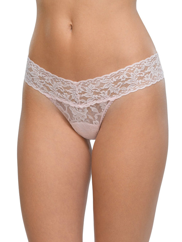 Hanky Panky Signature Lace Low Rise Thong - Packaged 4911p