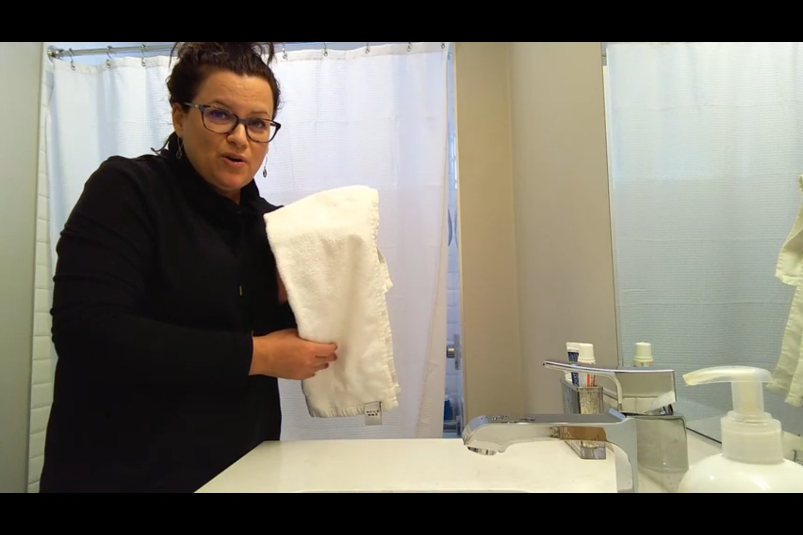 Tannis Hand Washing Tutorial - My Filosophy