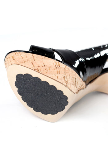 Shoe Care & Accessories