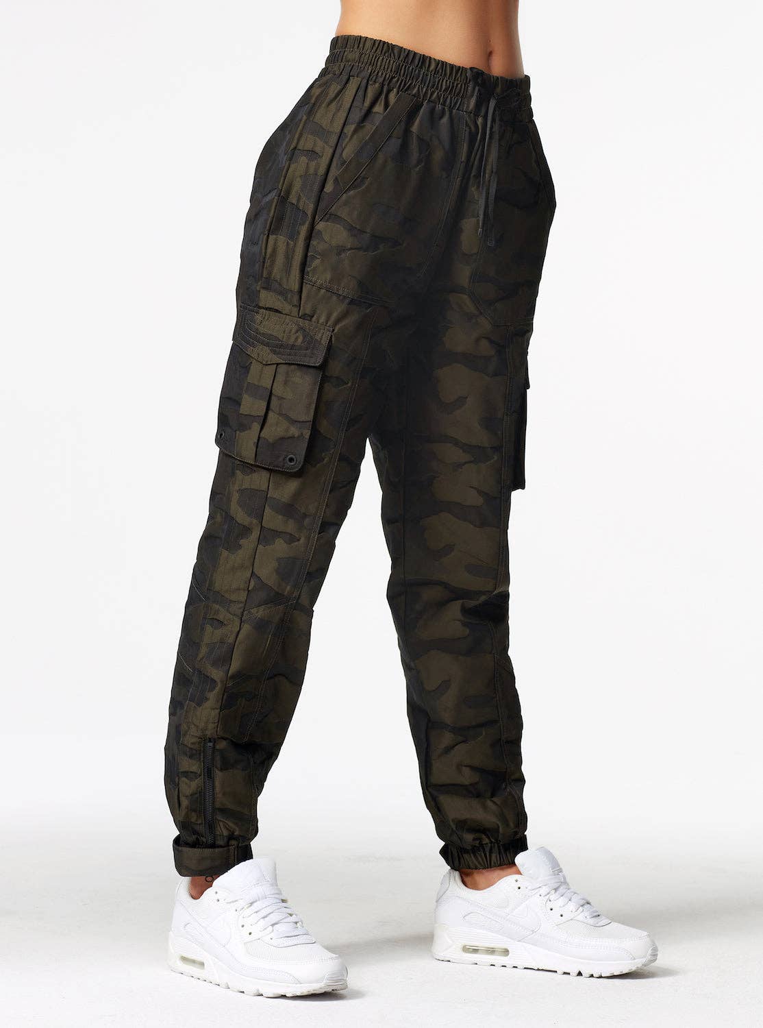 Blanc Noir Camo Pant