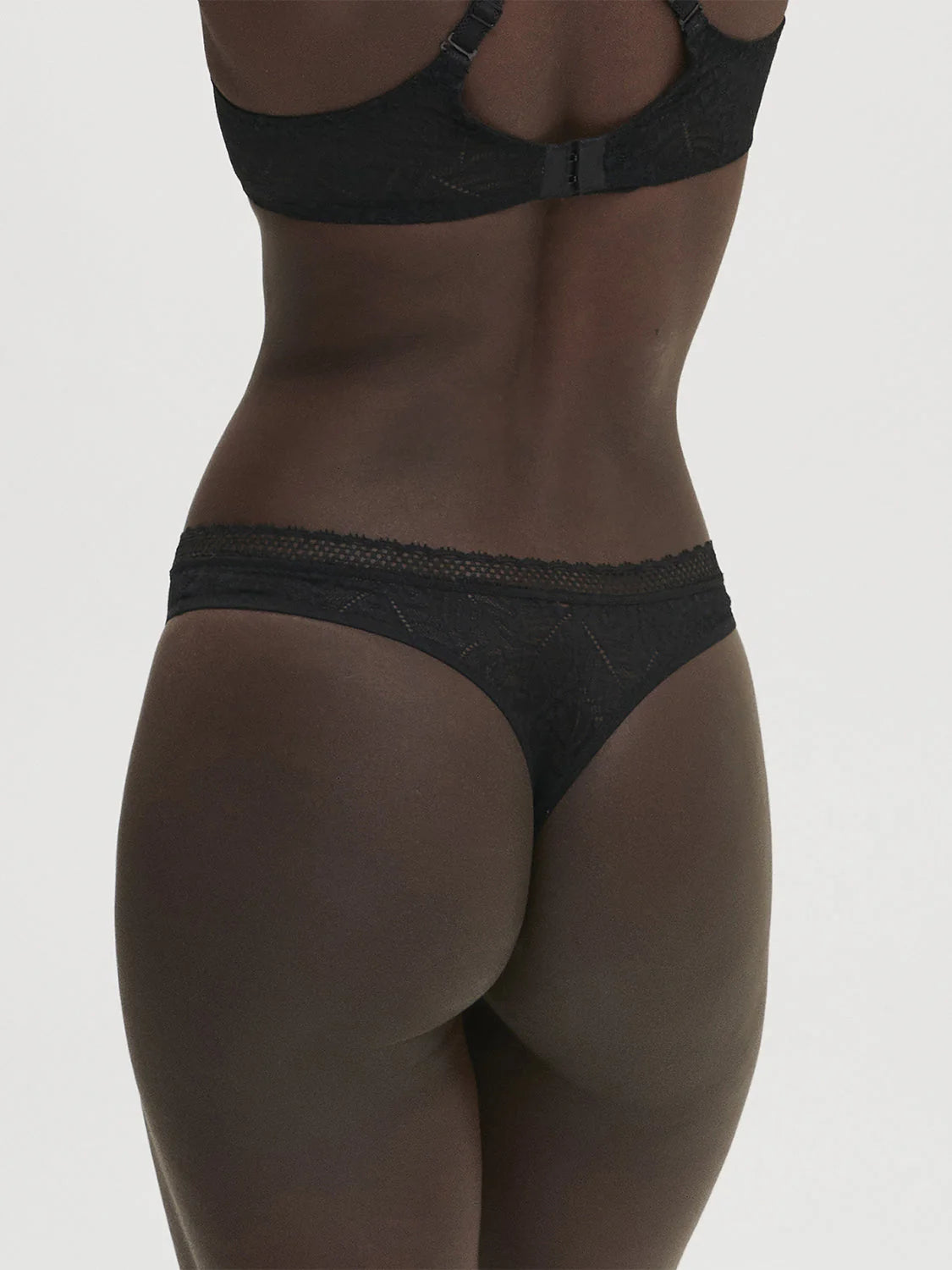 Simone Perele Comete Tanga