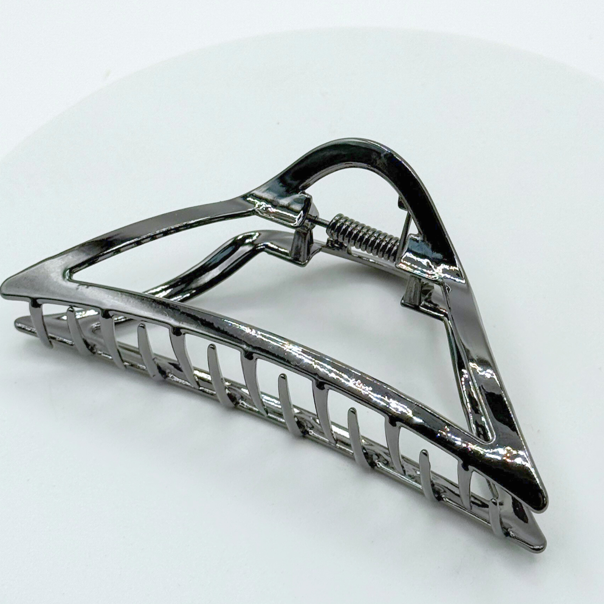 Aeri Metal Hair Claw Clips