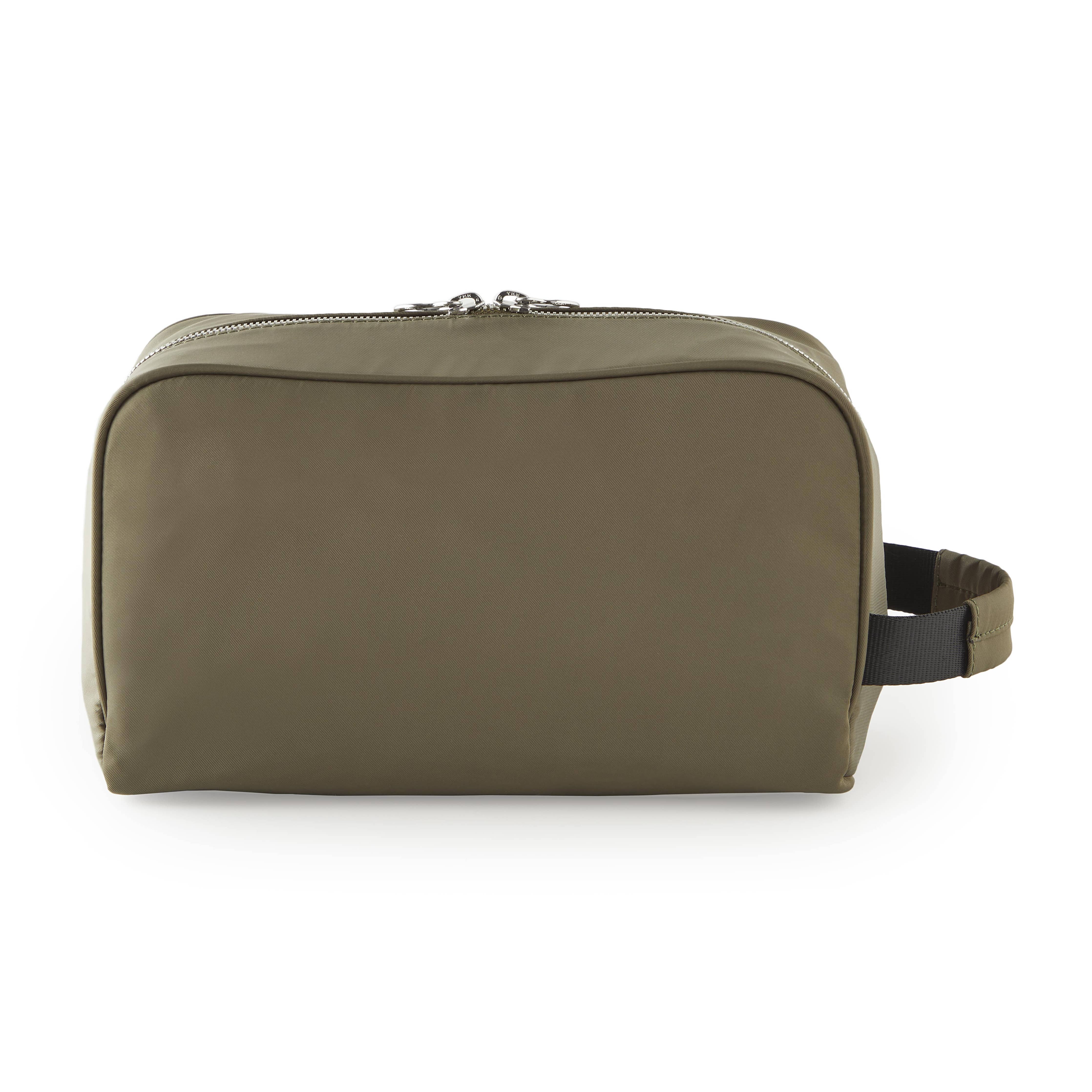 Kusshi Dopp Kit