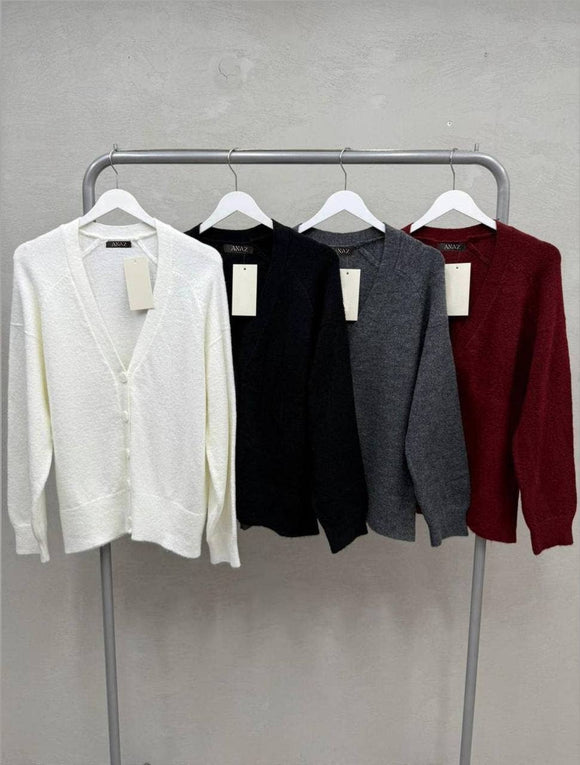 Boyfriend Knit Cardigan (One Size)