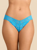 Hanky Panky Signature Lace Low Rise Thong - Packaged 4911p-142
