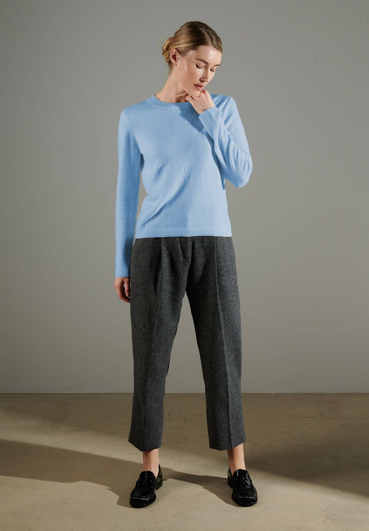 Studio Cashmere NAMI 4 Sky blue cashmere crew neck sweater