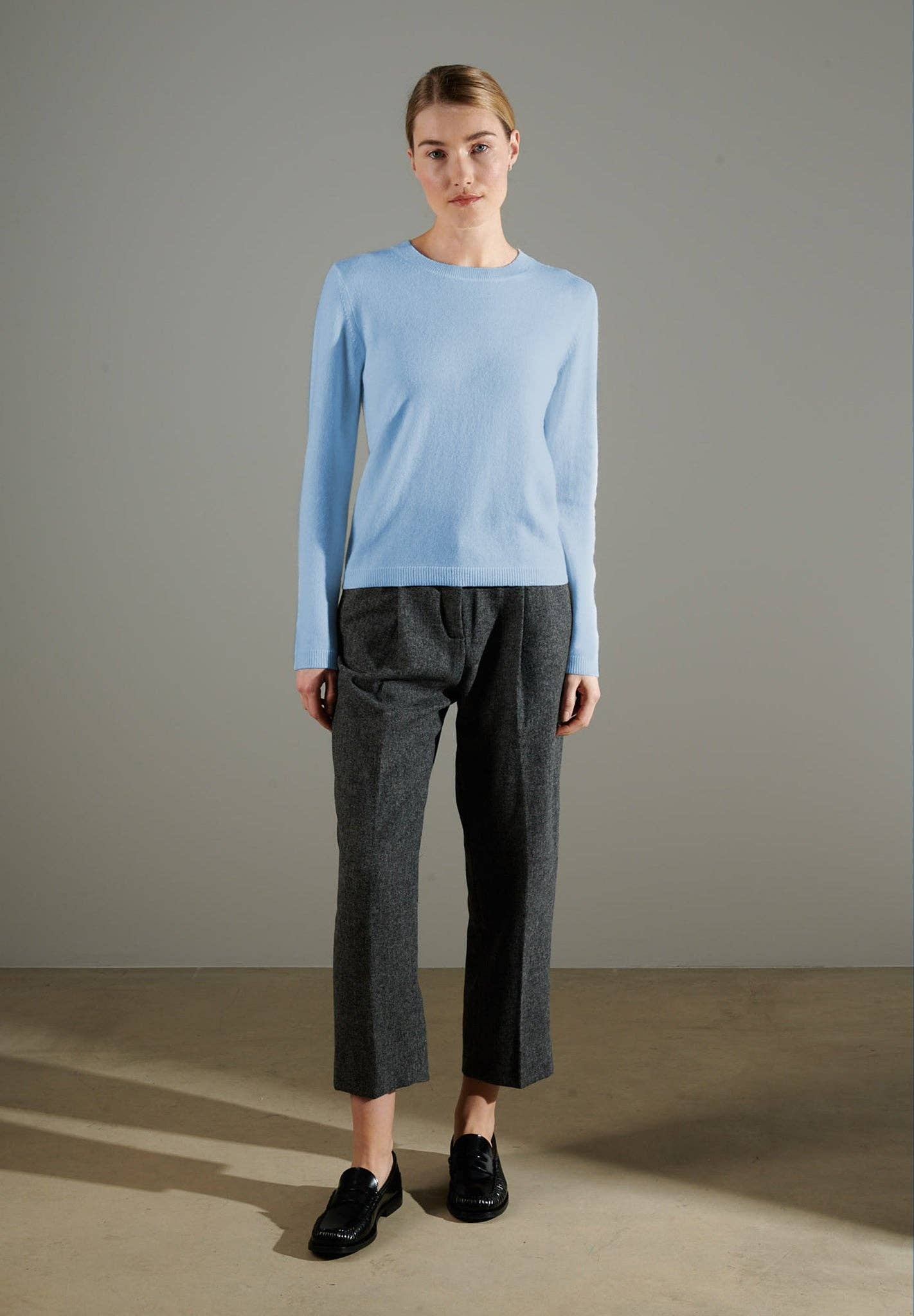 Studio Cashmere NAMI 4 Sky blue cashmere crew neck sweater