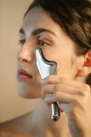 SŌLEIL Microcurrent Gua Sha. Lifts & Sculpts Face Muscles-4