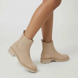 La Canadienne Cye Waterproof Suede Boot – City Dry Technology