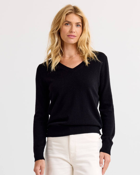 Essential Cashmere V-Neck by Pura Cashmere