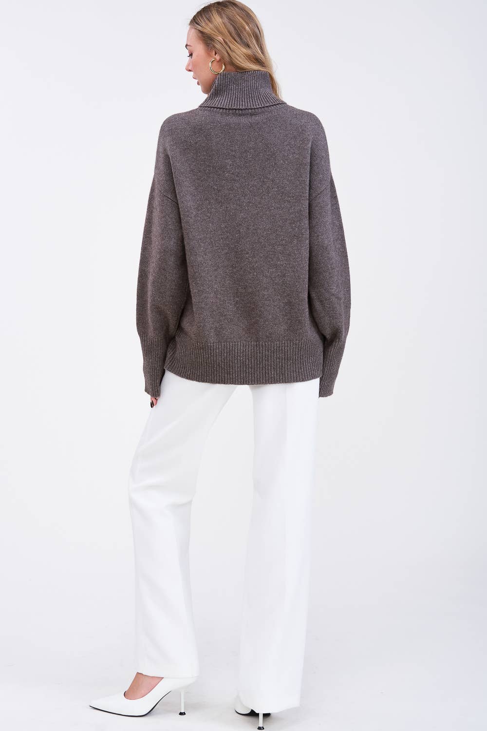 Flat White Alaise Cashmere Sweater Pullover