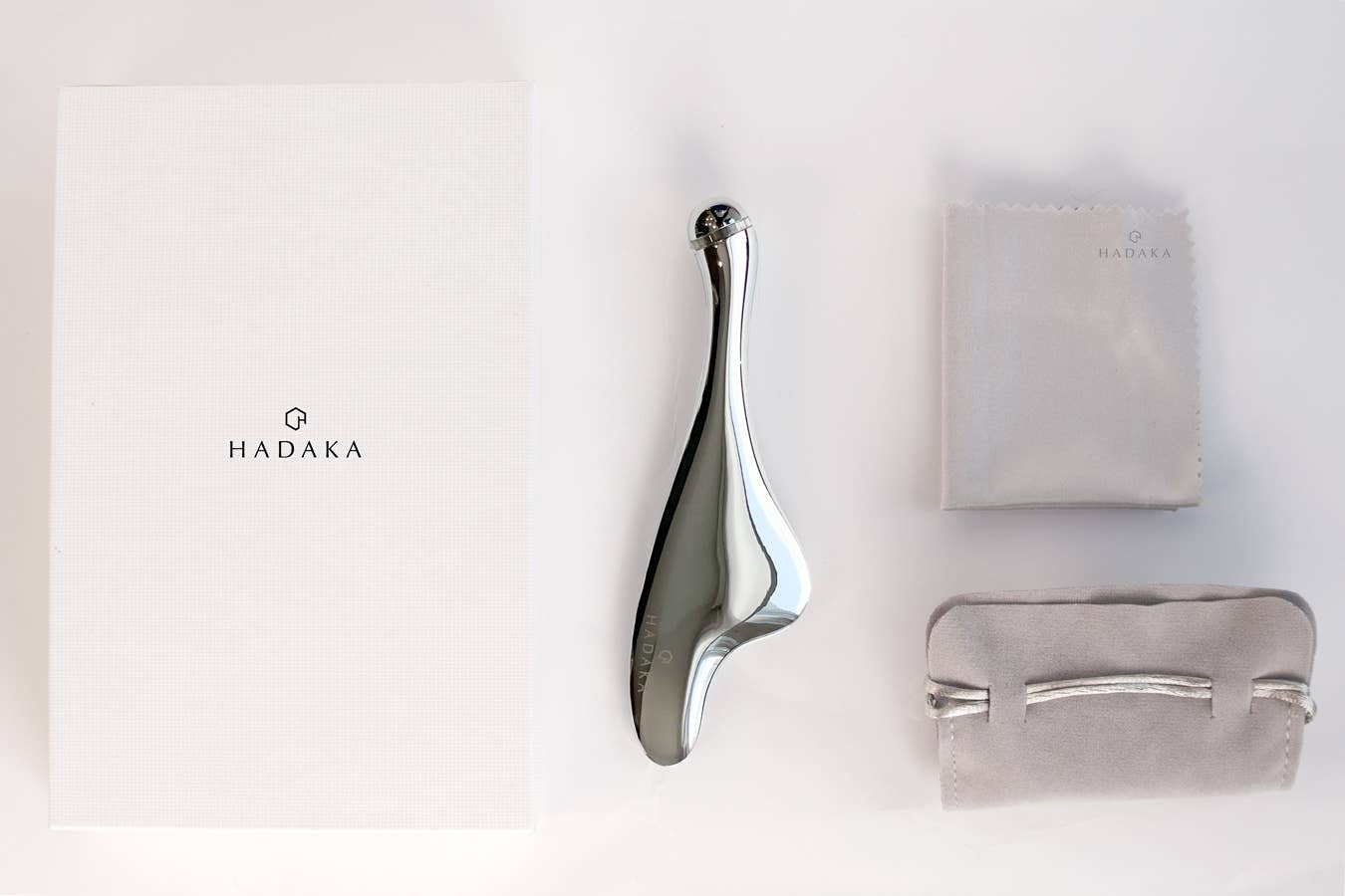 SŌLEIL Microcurrent Gua Sha. Lifts & Sculpts Face Muscles