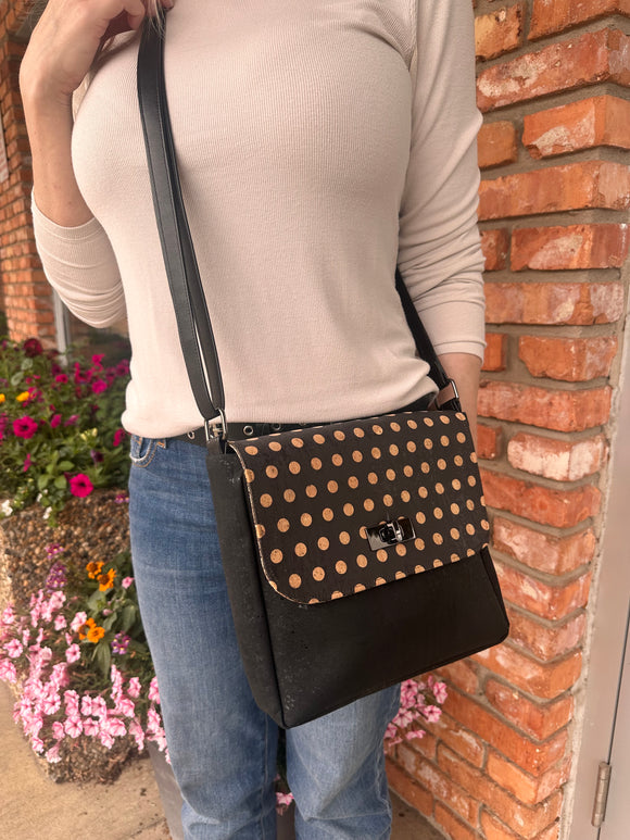 Convertible Handbag by Linda Eggen