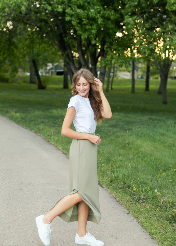 Inherit Bradi Side Zipper Midi Skirt