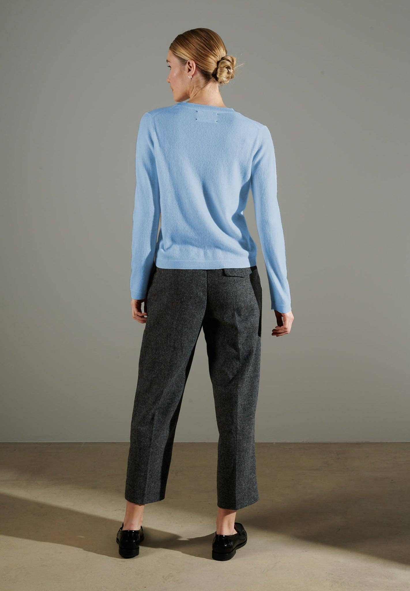 Studio Cashmere NAMI 4 Sky blue cashmere crew neck sweater