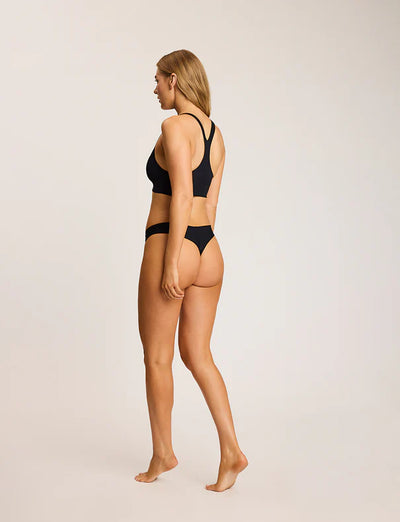 Commando Butter Mid Rise Thong - 0