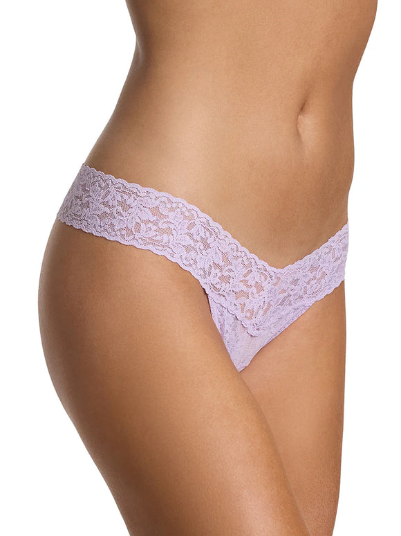 Hanky Panky Signature Lace Low Rise Thong - Packaged 4911p