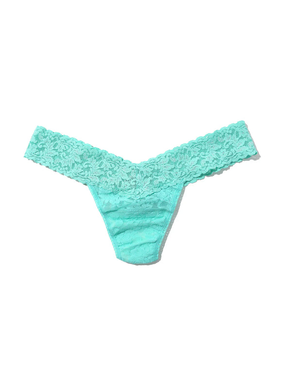Hanky Panky Signature Lace Low Rise Thong - Packaged 4911p