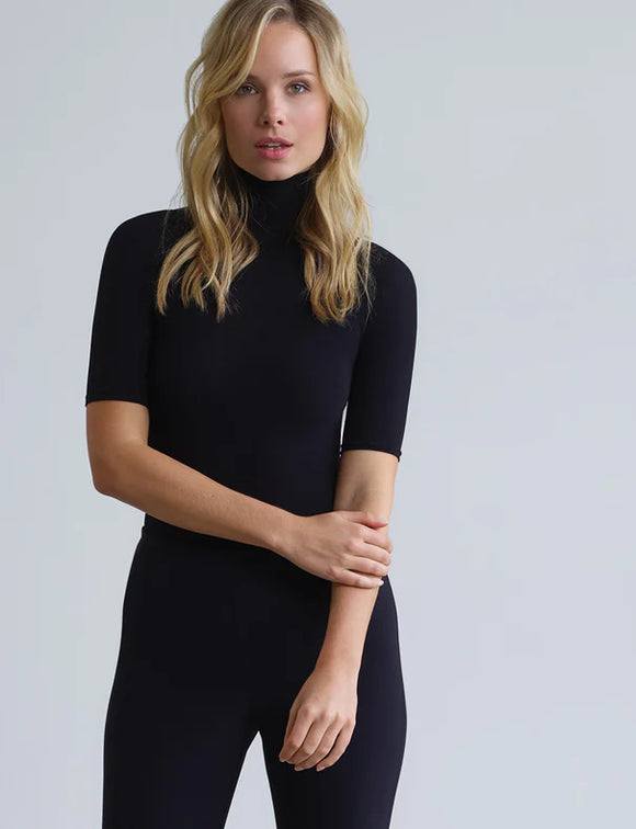 Commando Ballet Short sleeve Turtleneck Bodysuit