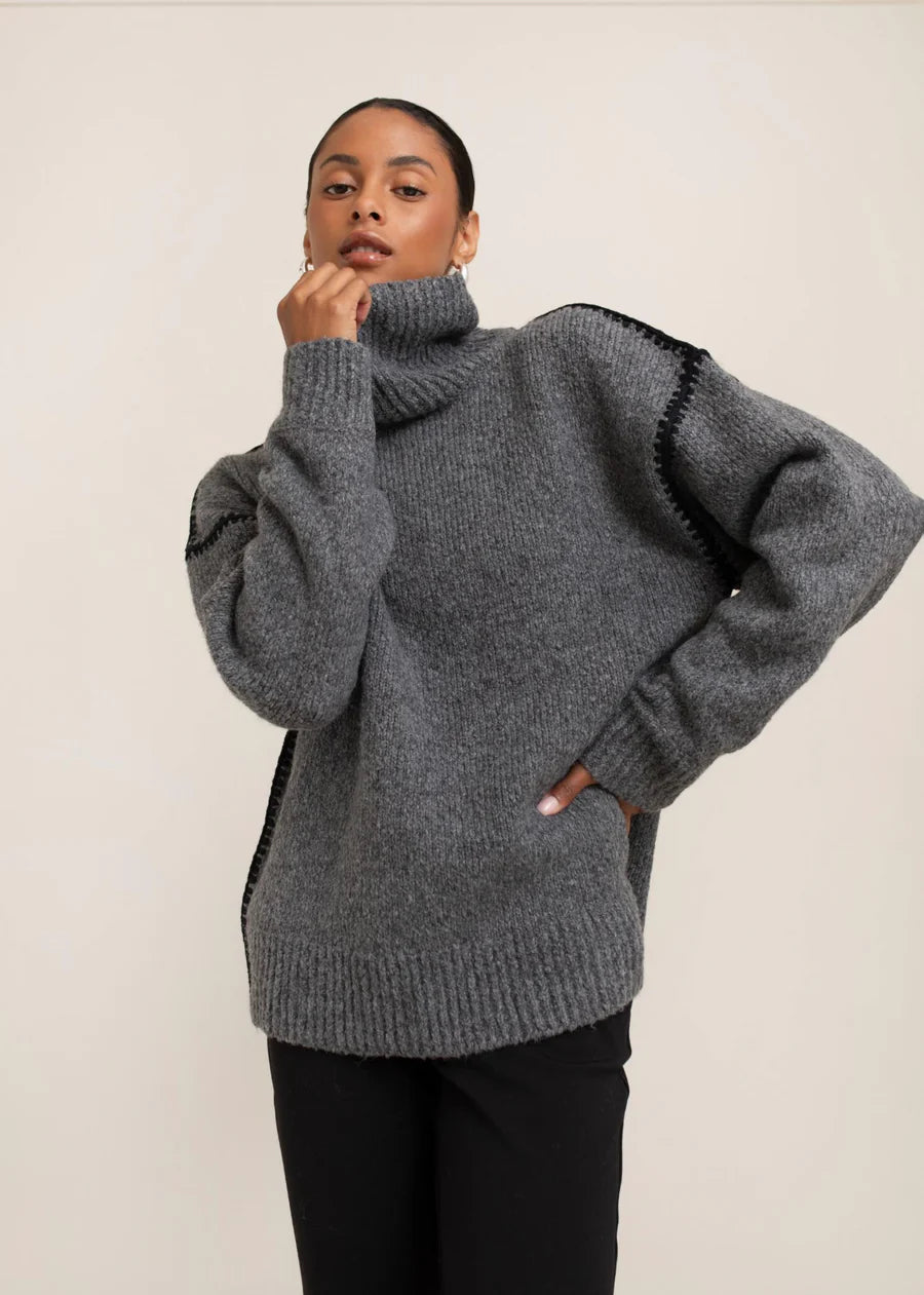 Paper Label Ari Turtleneck Sweater
