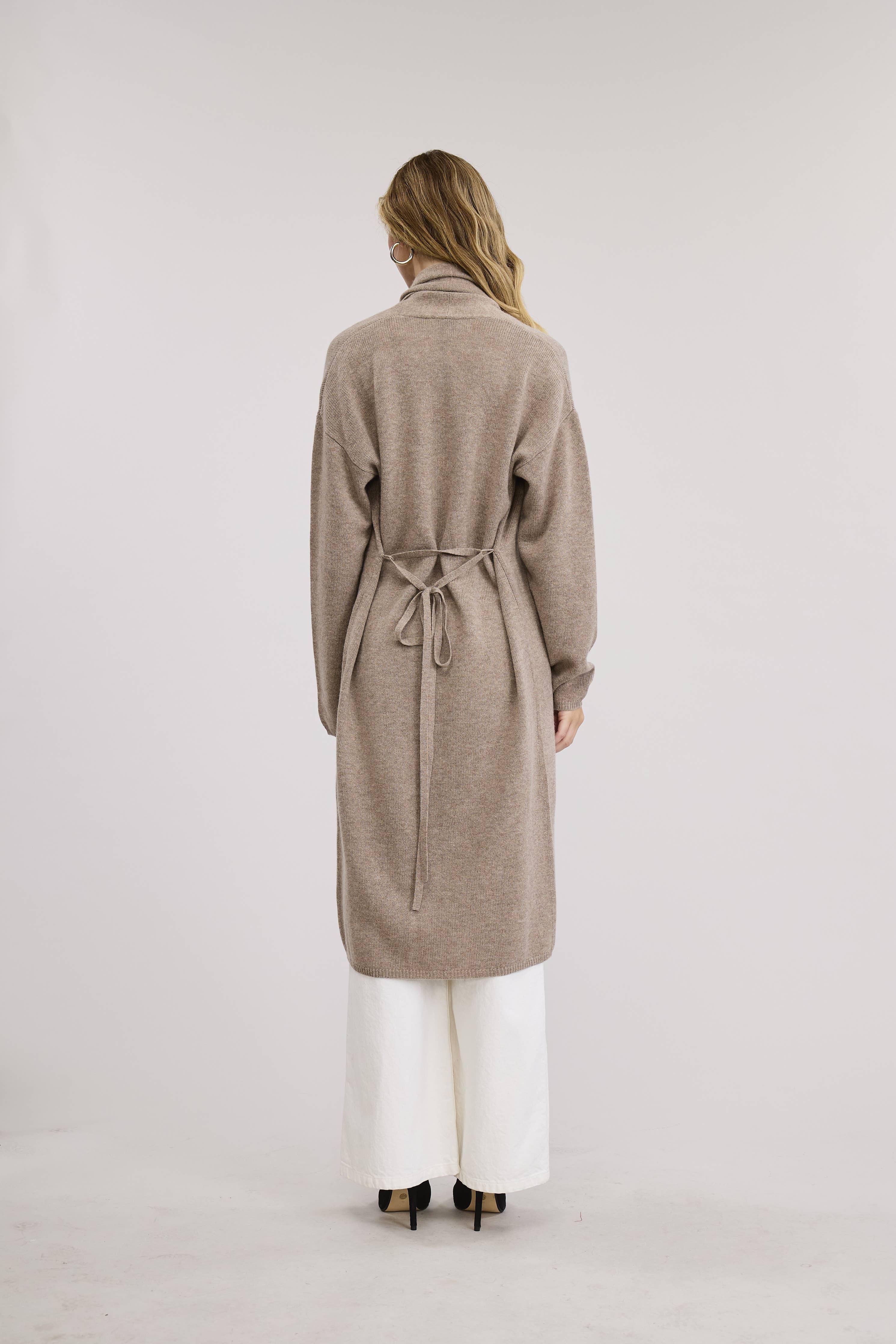 Flat White Kai Cashmere Sweater Long Cardigan