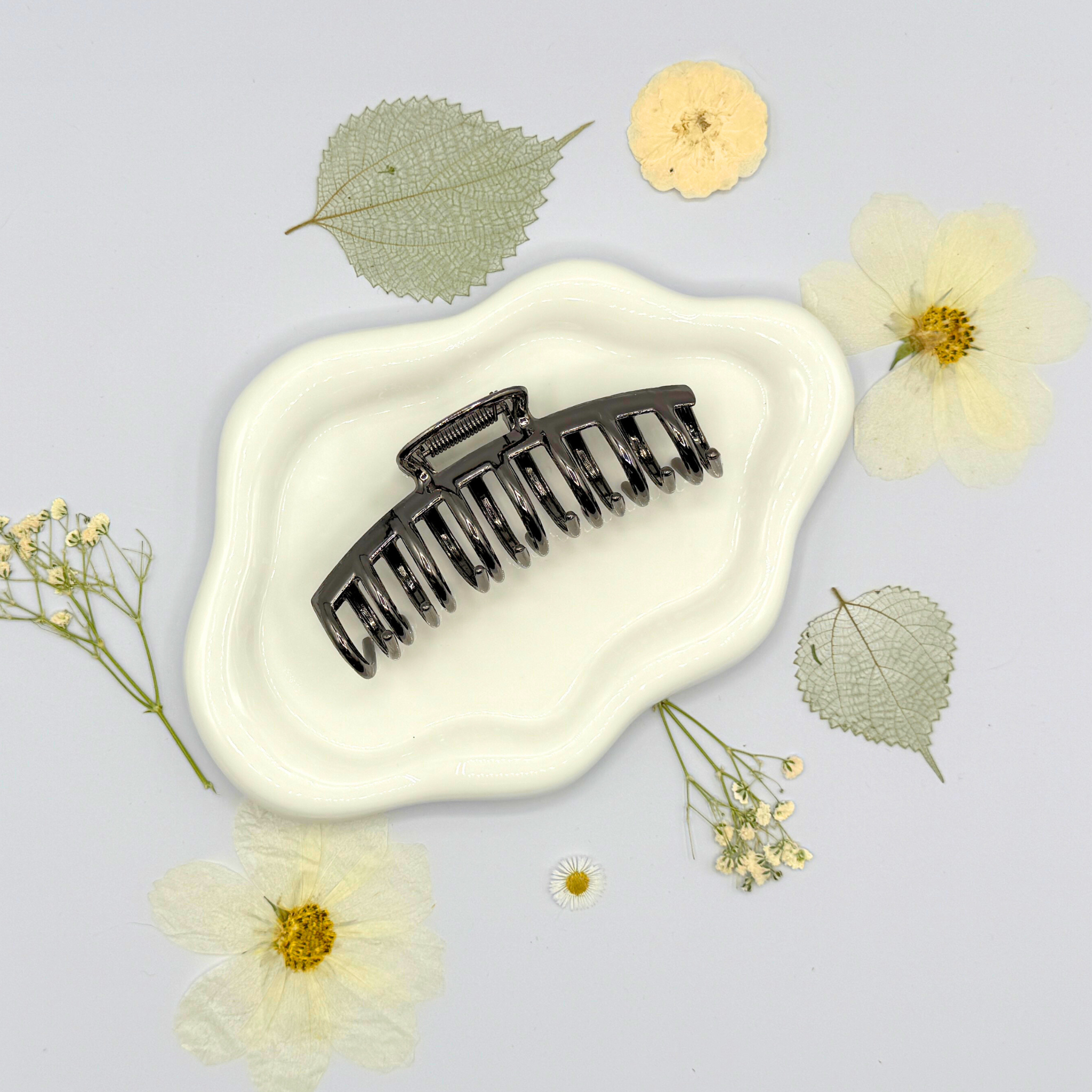 Cho Metal Hair Claw Clips - ARRIVING SOON