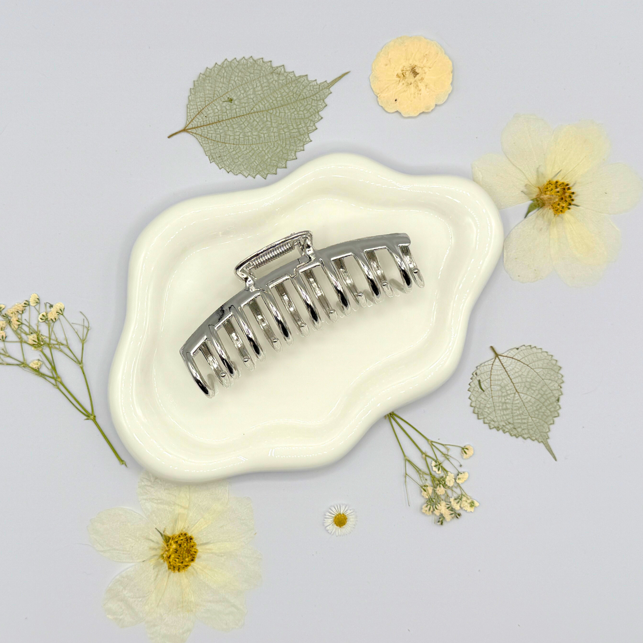 Cho Metal Hair Claw Clips - ARRIVING SOON