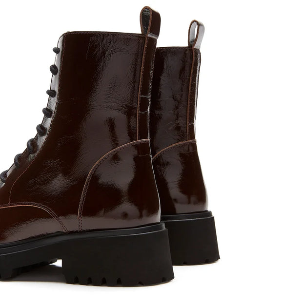 La Canadienne Knowledge Crushed Lace Up Boots