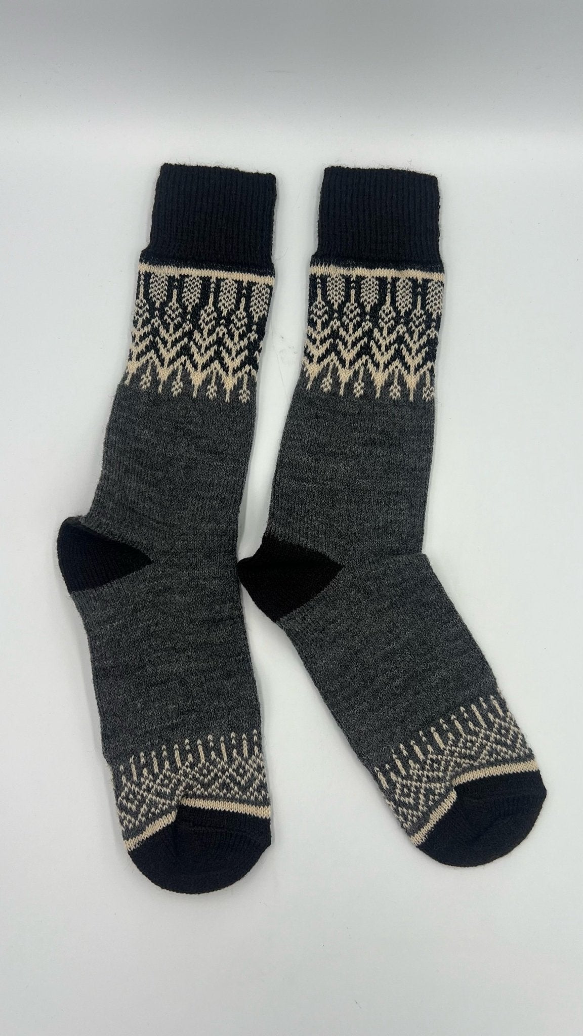 Nordic Socks Merino Wool in PERFORM™ - Unisex (Grey + Brown) - My Filosophy