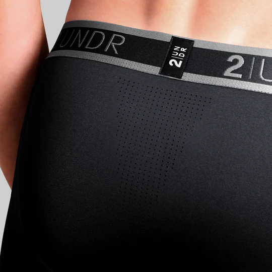 2UNDR Sport Shift Trunk