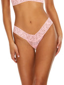 Hanky Panky Signature Lace Low Rise Thong - Packaged 4911p-39