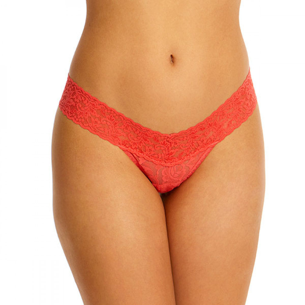 Signature Lace Low-Rise Thong (Red)