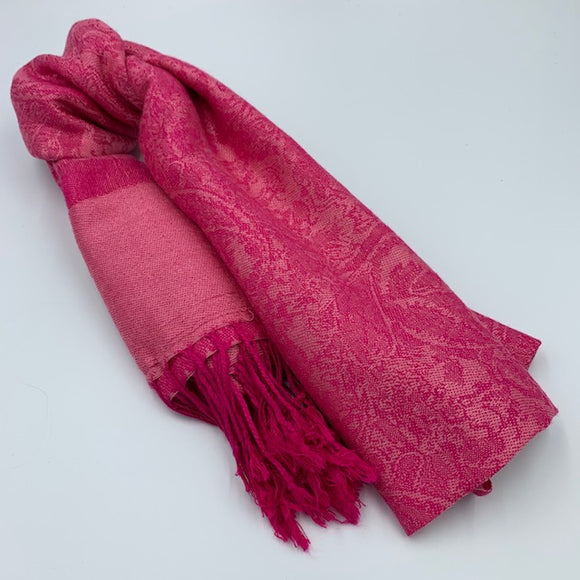 V-067 White Smoke & Deep Pink