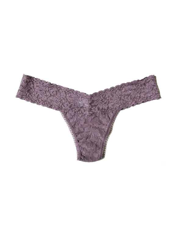 Hanky Panky Signature Lace Low Rise Thong - Packaged 4911p