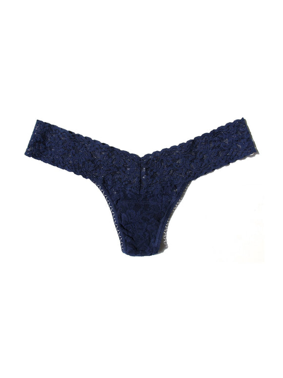 Hanky Panky Signature Lace Low Rise Thong - Packaged 4911p