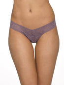 Hanky Panky Signature Lace Low Rise Thong - Packaged 4911p-25