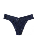 Hanky Panky Signature Lace Original Rise Thong-Packaged 4811p-17