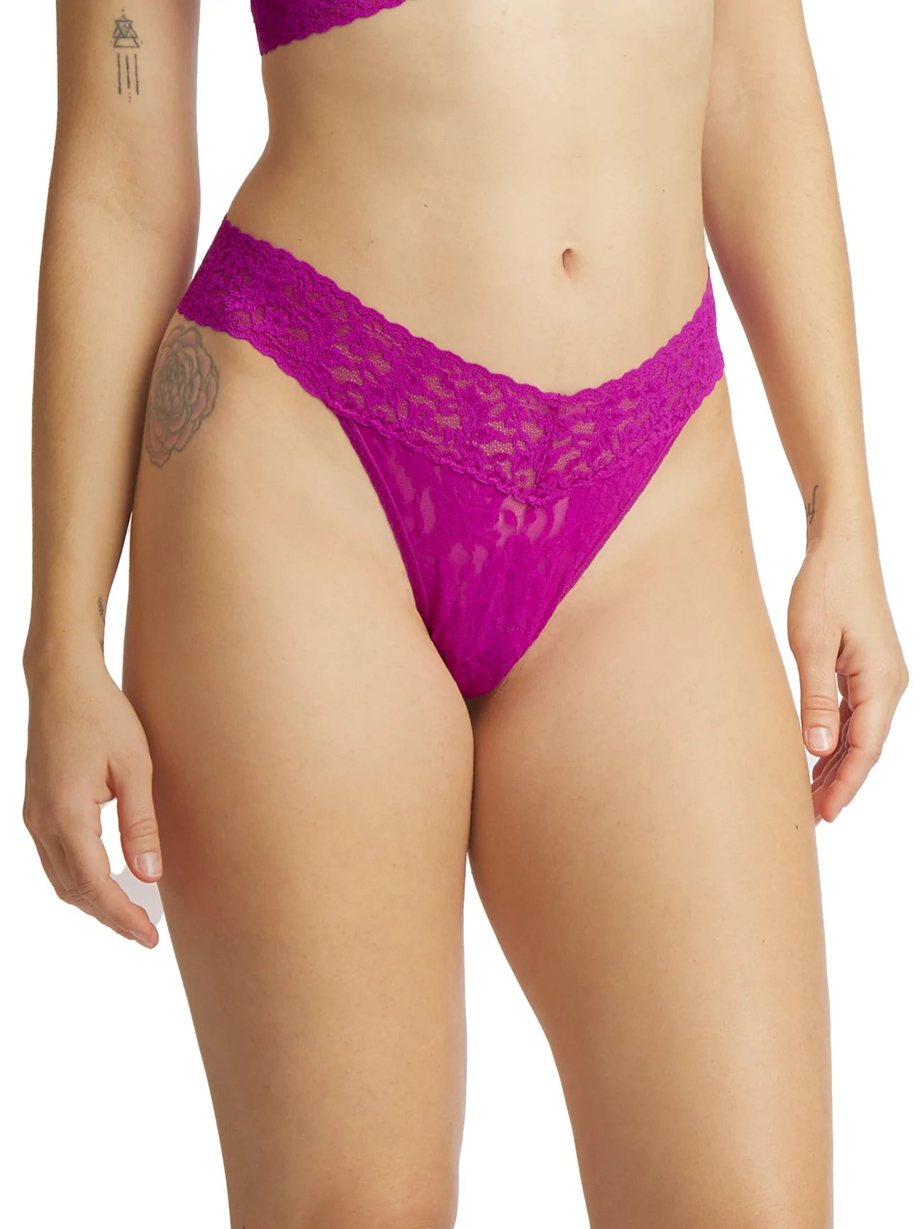 Hanky Panky Signature Lace Original Rise Thong-Packaged 4811p-19