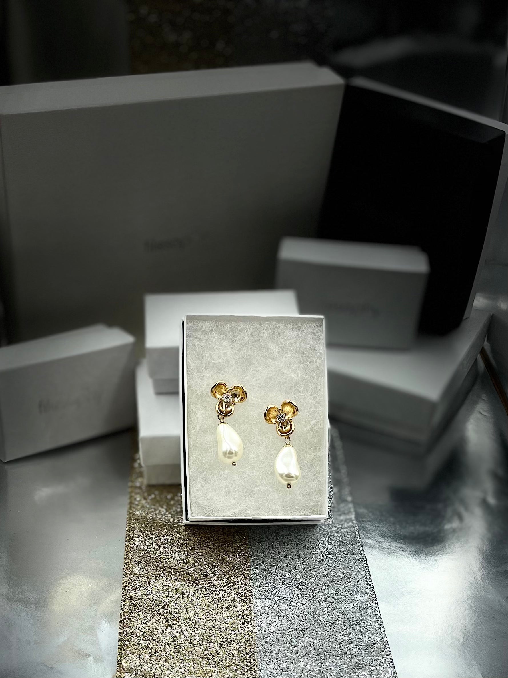 Joanna Bisley Diana Baroque Earrings Gold - 0